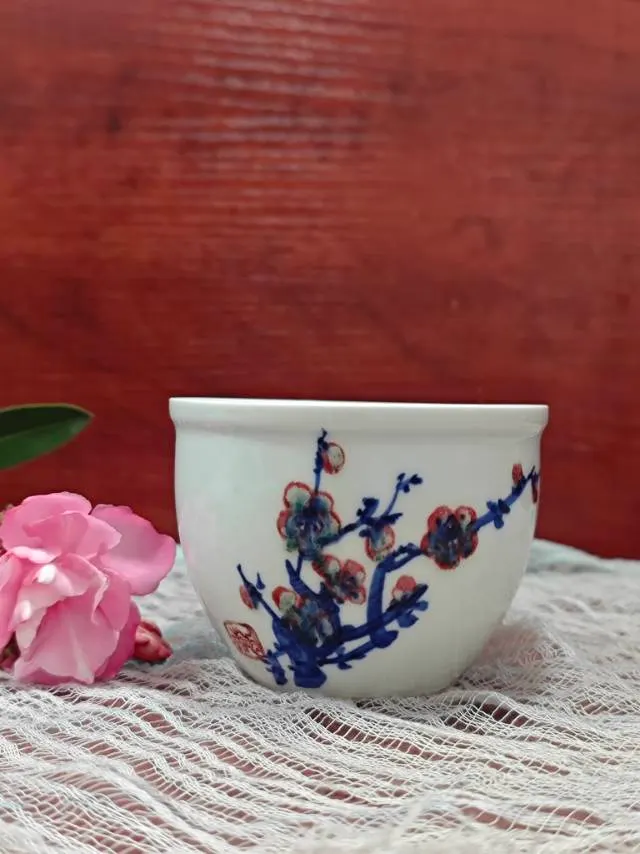景德镇高温瓷全手绘青花釉里红风水缸杯器型主人杯