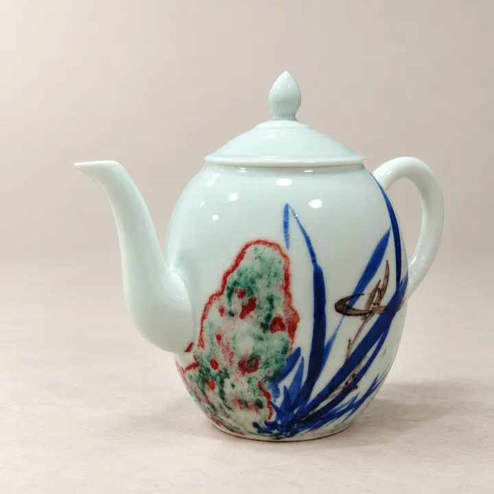 Orchid · Blue-and-white & Underglaze-red Teapot