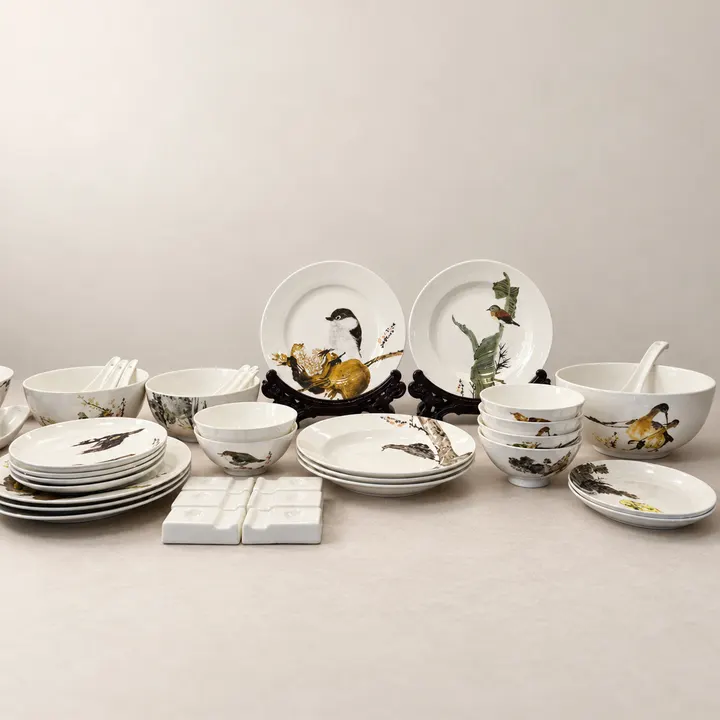 Chen Zhifeng · Painting-inspired 32-piece Dinnerware Set