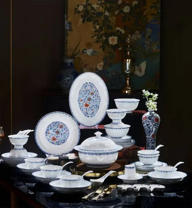 景德镇高温瓷胎58头青花斗彩玲珑“繁花似锦”餐具